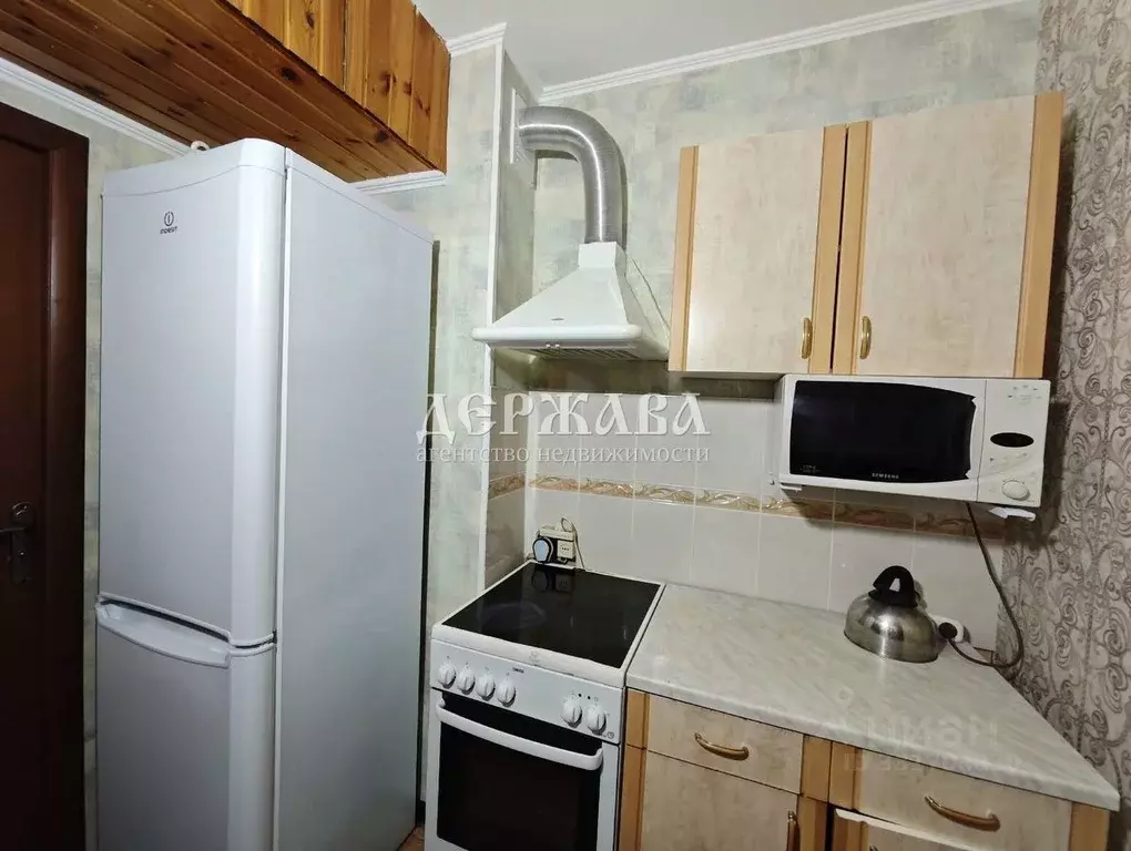 Комната Белгородская область, Старый Оскол Макаренко мкр, 14к1 (19.0 ... - Фото 1