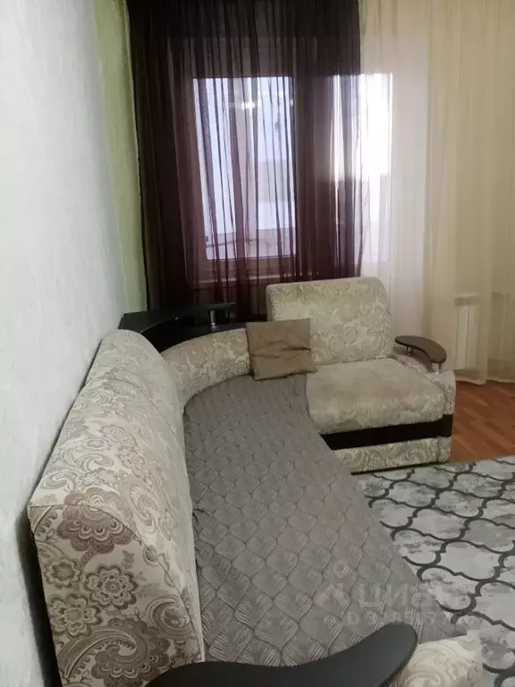1-к кв. Курская область, Курск просп. Вячеслава Клыкова, 82 (37.0 м) - Фото 1