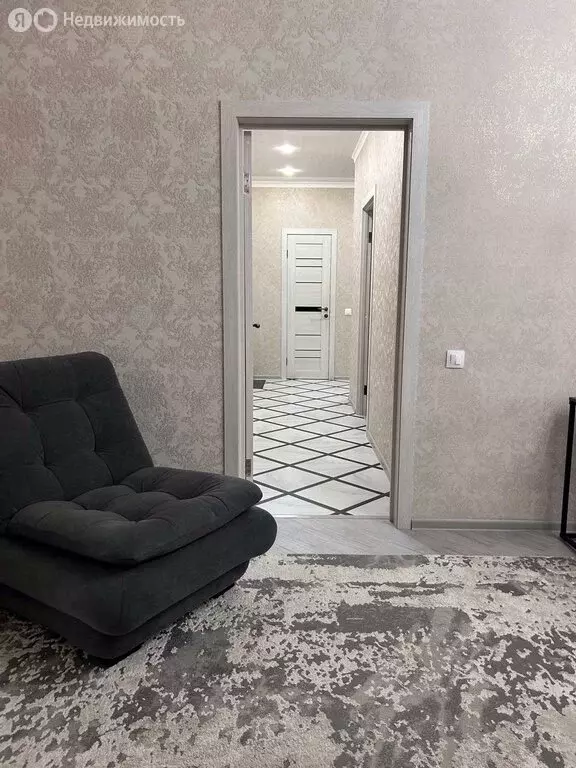 2-комнатная квартира: Краснодар, Сормовская улица, 216 (67.2 м) - Фото 0