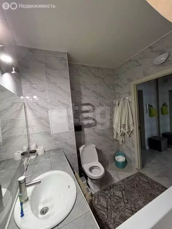 Квартира-студия: Красноярск, улица Шахтёров, 66 (41 м) - Фото 1