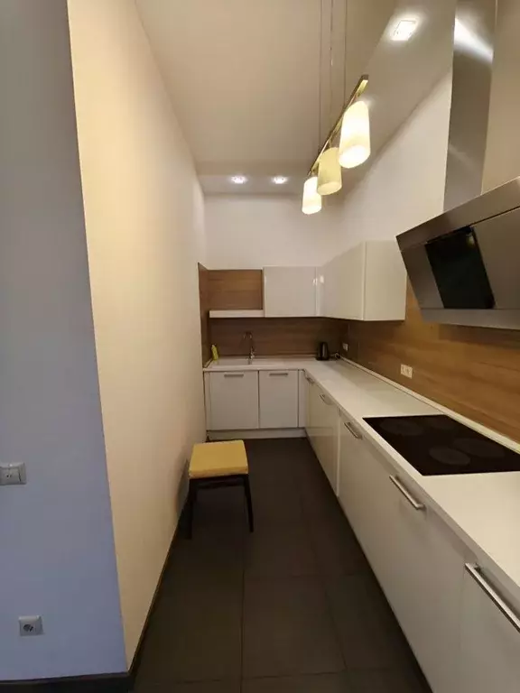 3-к кв. Свердловская область, Екатеринбург ул. Комсомольская, 76 ... - Фото 2