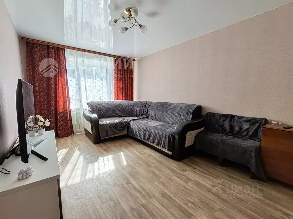 3-к кв. Чувашия, Канаш ул. Ильича, 2 (60.2 м) - Фото 2