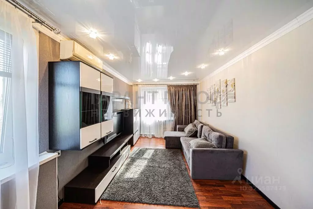 3-к кв. Липецкая область, Липецк ул. Б. Хмельницкого, 1А (60.0 м) - Фото 2