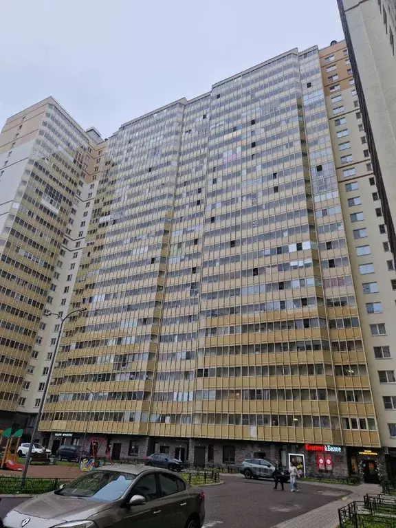 3-к кв. Санкт-Петербург ул. Бабушкина, 84к1 (83.0 м) - Фото 1