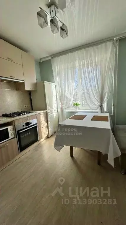 2-к кв. Омская область, Омск ул. Сазонова, 208А (53.1 м) - Фото 0