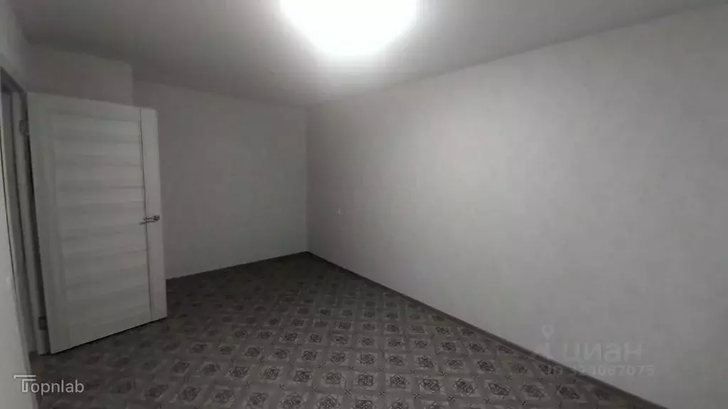 1-к кв. Крым, Евпатория ул. Имени 60-летия Октября, 24 (30.0 м) - Фото 2