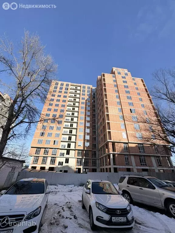 3-комнатная квартира: Нальчик, улица Тарчокова, 58В (142.95 м) - Фото 1