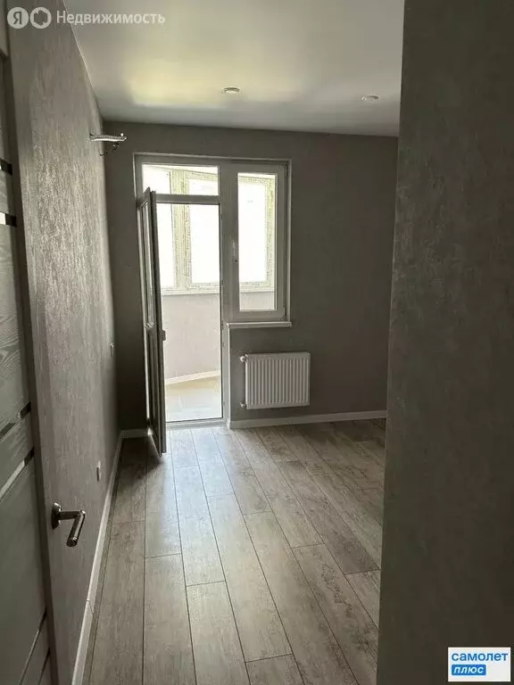 2-комнатная квартира: Краснодар, улица Кирилла Россинского, 3/2 (61 м) - Фото 1