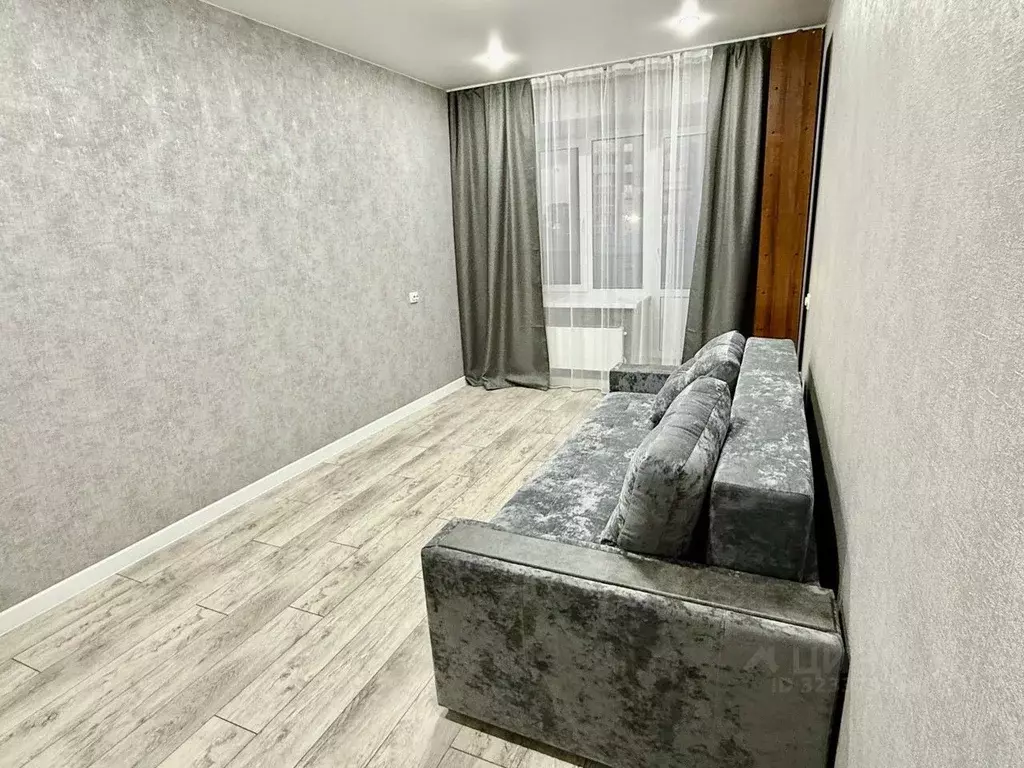 1-к кв. Хакасия, Абакан ул. Генерала Тихонова, 6 (42.0 м) - Фото 1