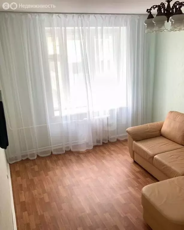 1-комнатная квартира: Киров, улица Защитников Отечества, 18 (40.6 м) - Фото 2