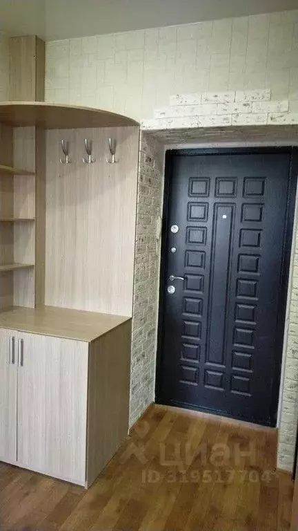 1-к кв. Омская область, Омск просп. Комарова, 16 (40.0 м) - Фото 1