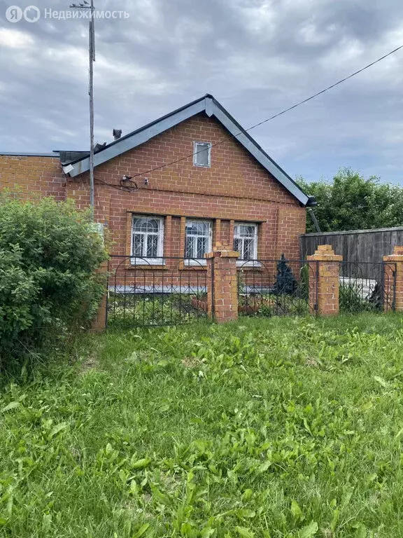 Дом в Свердловская область, муниципальное образование Алапаевское, ... - Фото 1