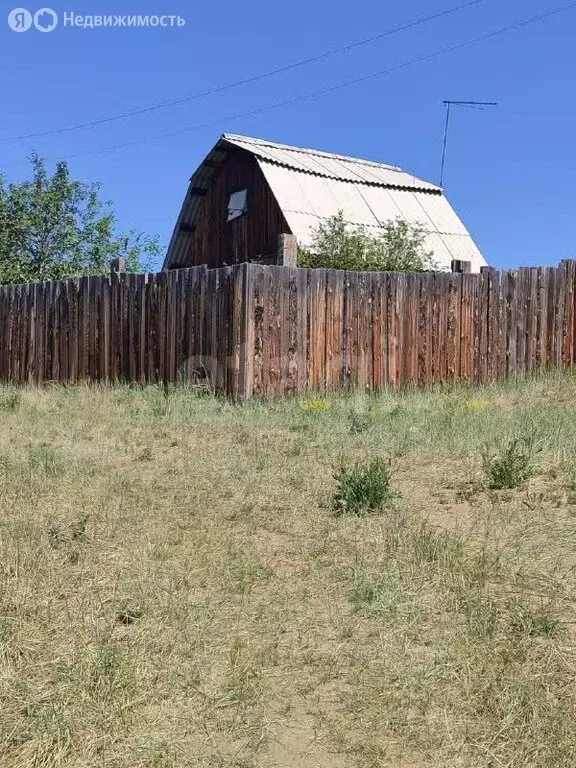 Участок в село Нижний Саянтуй, ДНТ Космос (6.8 м) - Фото 1