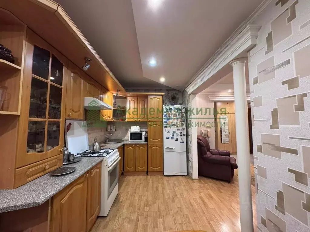 4-к кв. Саратовская область, Саратов ул. Усть-Курдюмская, 7г (105.0 м) - Фото 2