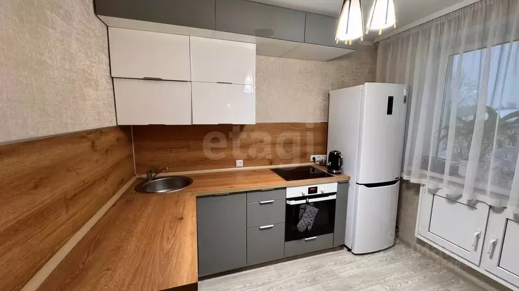 3-к кв. Кемеровская область, Прокопьевск ул. Гайдара, 18 (67.9 м) - Фото 1