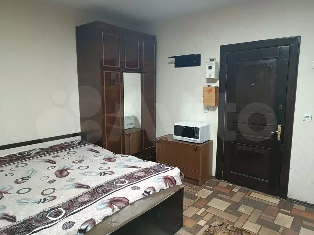 Комната 20 м в 5-к., 3/3 эт. - Фото 1