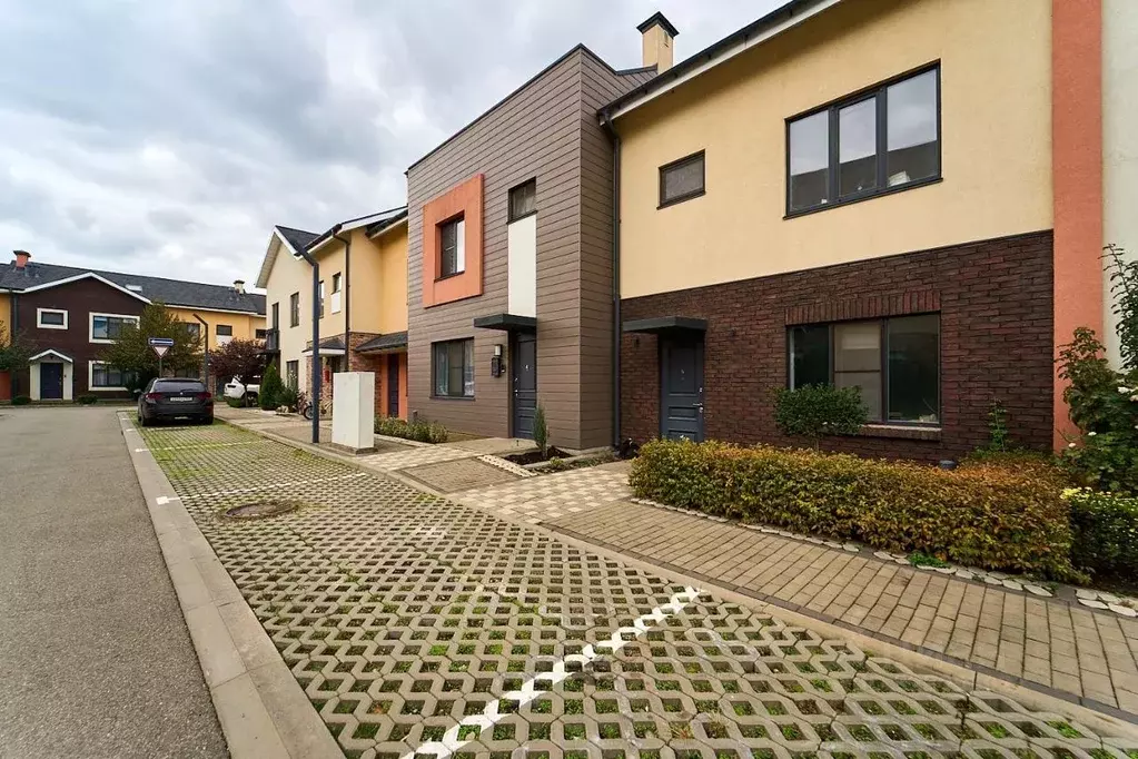 Таунхаус в Краснодарский край, Краснодар ул. Даниила Смоляна, 72 (140 ... - Фото 2