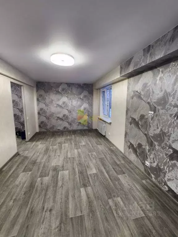 2-к кв. Омская область, Омск ул. 27-я Северная, 82 (40.5 м) - Фото 1