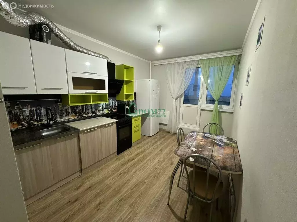 1-комнатная квартира: Тобольск, 15-й микрорайон, 22 (36.5 м) - Фото 1