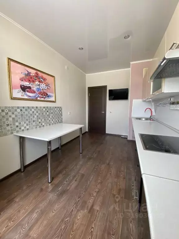 3-к кв. Башкортостан, Уфа ул. Шмидта, 158/1 (70.3 м) - Фото 1