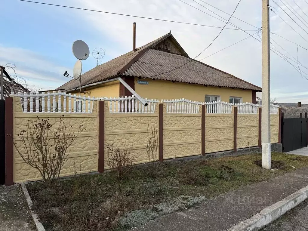 Дом в Крым, Белогорский район, с. Курское ул. Шевченко, 20 (119 м) - Фото 1