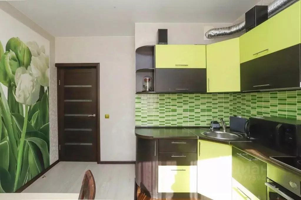 2-к кв. Иркутская область, Иркутск Индустриальная ул., 16 (58.0 м) - Фото 1