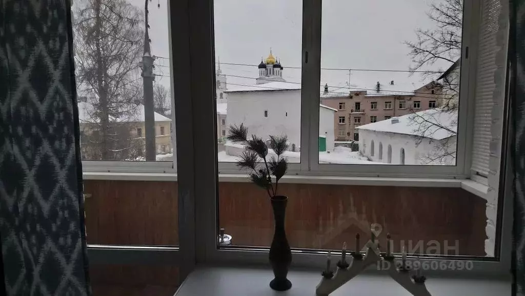 2-к кв. Псковская область, Псков ул. Труда, 7 (44.0 м) - Фото 2