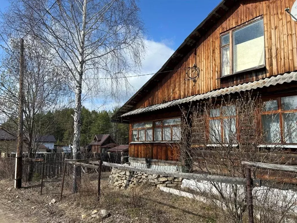 Дом в Свердловская область, Сысертский муниципальный округ, пос. ... - Фото 1