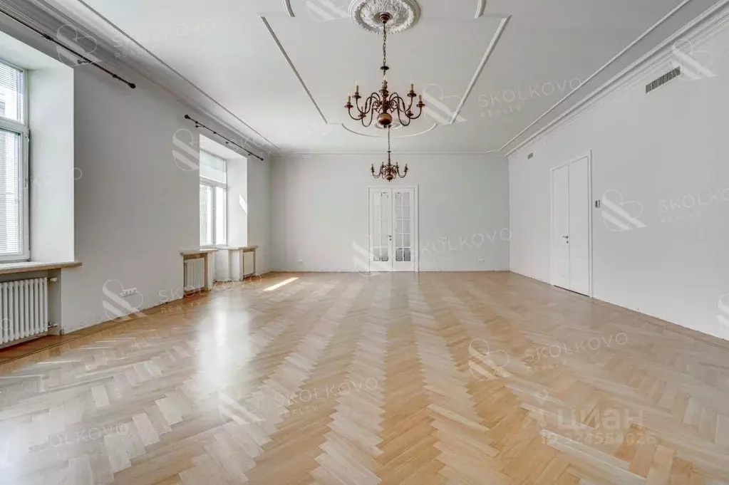 6-к кв. Москва пер. Романов, 5 (350.0 м) - Фото 1