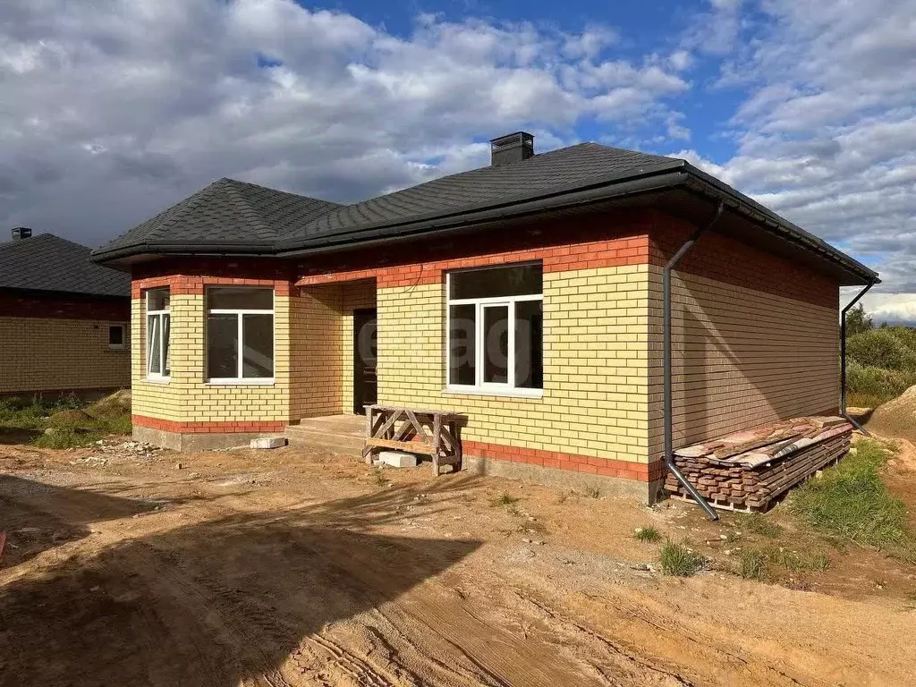 Дом в Ярославская область, Некрасовское рп ул. Пролетарская, 2А (120 ... - Фото 2