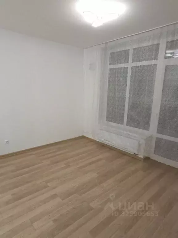 1-к кв. Свердловская область, Екатеринбург ул. Южногорская, 3 (42.0 м) - Фото 2