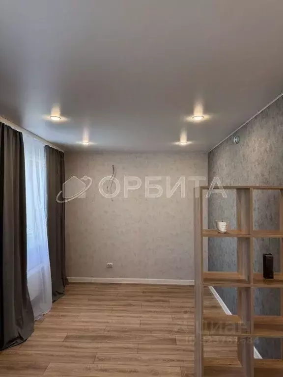 Студия Тюменская область, Тюмень ул. Новоселов, 90 (30.0 м) - Фото 1