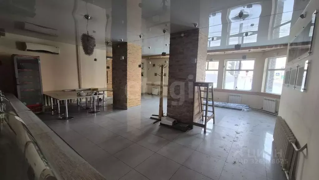 Торговая площадь в Красноярский край, Красноярск ул. Ады Лебедевой, 91 ... - Фото 1