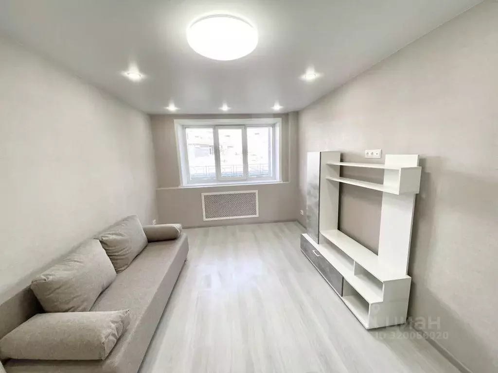 2-к кв. Кировская область, Киров ул. Красина, 2 (45.0 м) - Фото 0