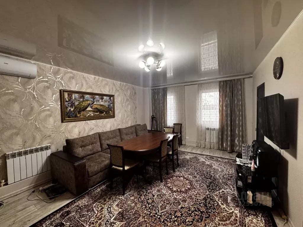 Дом в Волгоградская область, Волжский Химик СНТ, ул. 1-я Ударная, 10 ... - Фото 1