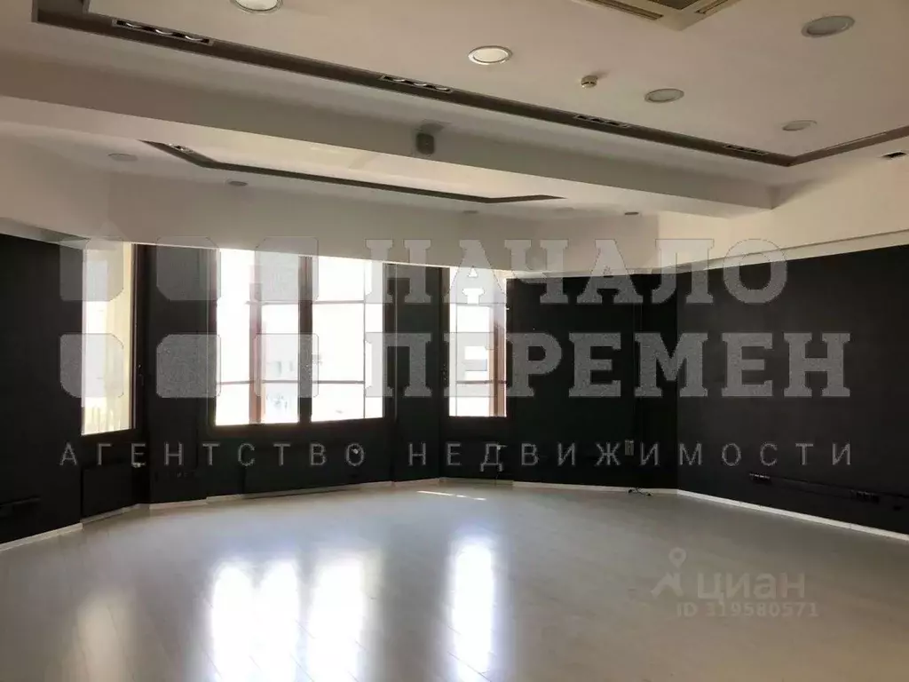 Офис в Новосибирская область, Новосибирск ул. Вокзальная магистраль, ... - Фото 0