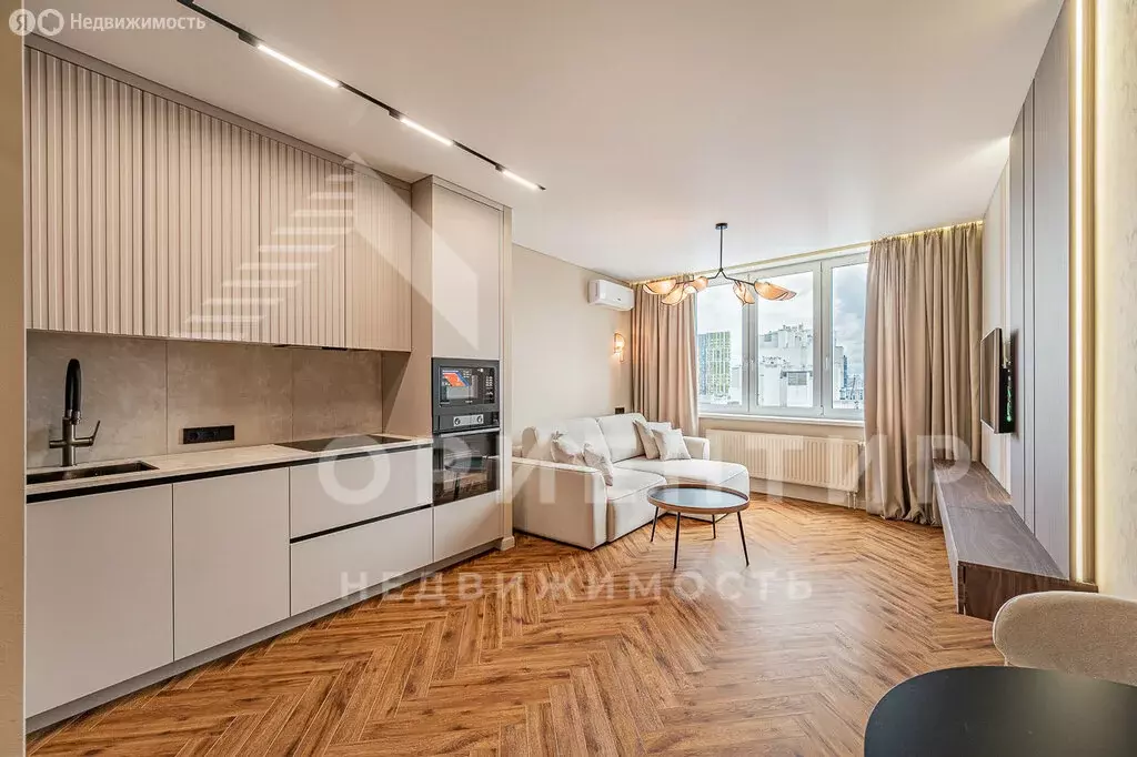 2-комнатная квартира: Екатеринбург, улица Шейнкмана, 90 (50 м) - Фото 1