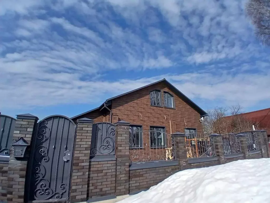 Дом в Ивановская область, Лежневское с/пос, д. Козино 22 (180 м) - Фото 1