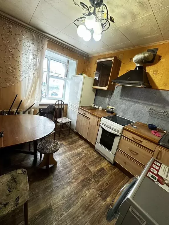 3-к. квартира, 60 м, 1/5 эт. - Фото 0
