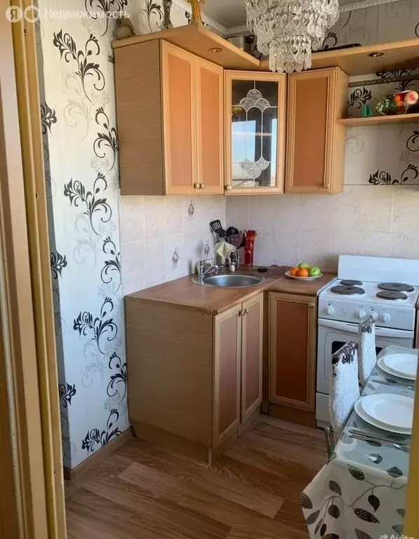 3-комнатная квартира: Черемхово, улица Забойщика, 61 (47.7 м) - Фото 1