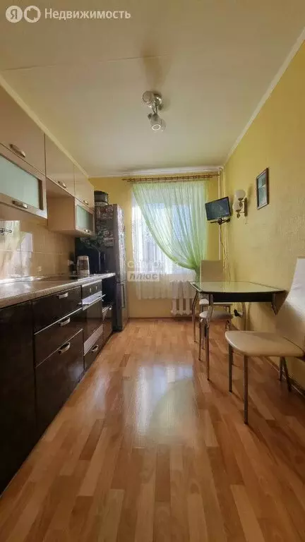 2-комнатная квартира: Сыктывкар, улица Морозова, 144 (50 м) - Фото 0