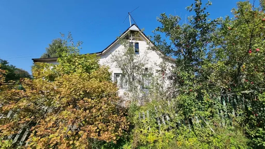 Дом в Новгородская область, Любытинский район, Неболчское с/пос, д. ... - Фото 0
