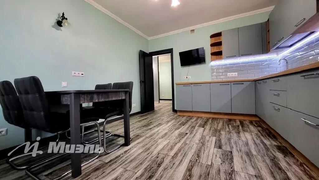 Продается 1-комнатная квартира - Фото 2