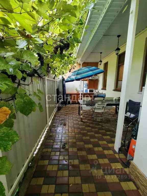 4-к кв. Ставропольский край, Ессентуки ул. Фрунзе (174.0 м) - Фото 2