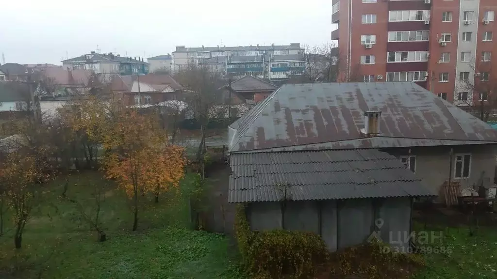 Дом в Краснодарский край, Абинск ул. Свердлова, 2 (148 м) - Фото 1