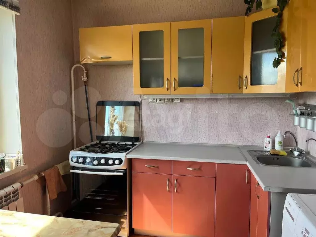 1-к. квартира, 38 м, 5/5 эт. - Фото 1