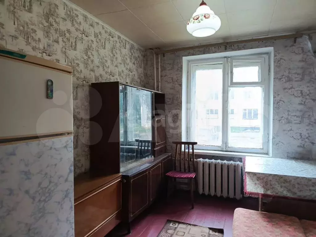 Комната 11 м в 1-к., 1/5 эт. - Фото 1