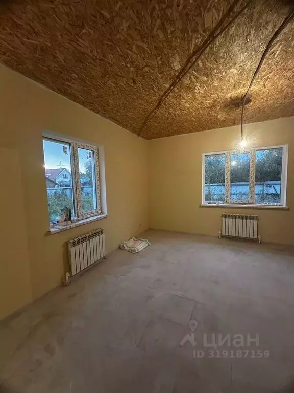 Дом в Калужская область, Жуковский район, Белоусово городское ... - Фото 2