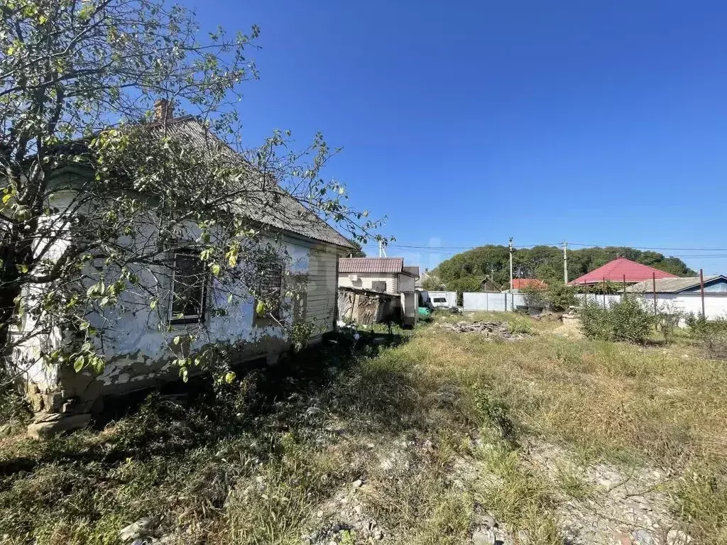 Дом в Адыгея, Майкопский район, Абадзехская ст-ца ул. Ленина (51 м) - Фото 1