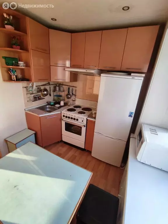 3-комнатная квартира: Реж, улица Металлургов, 5 (58.5 м) - Фото 0